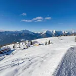 別荘 Beim Rauter - Emberger Alm グライフェンブルク