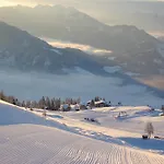 Beim Rauter - Emberger Alm 別荘