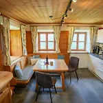 Beim Rauter - Emberger Alm グライフェンブルク