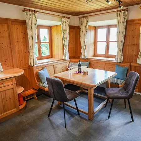 Ferienhaus Beim Rauter - Emberger Alm