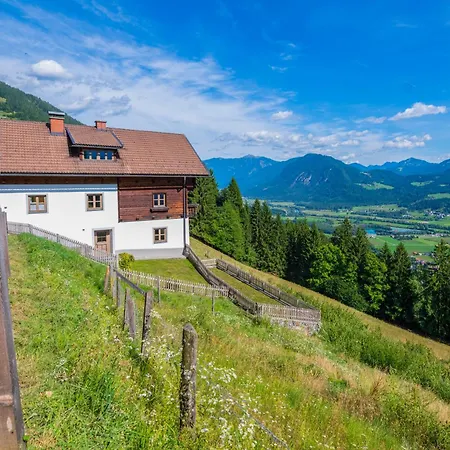 Beim Rauter - Emberger Alm Ferienhaus *